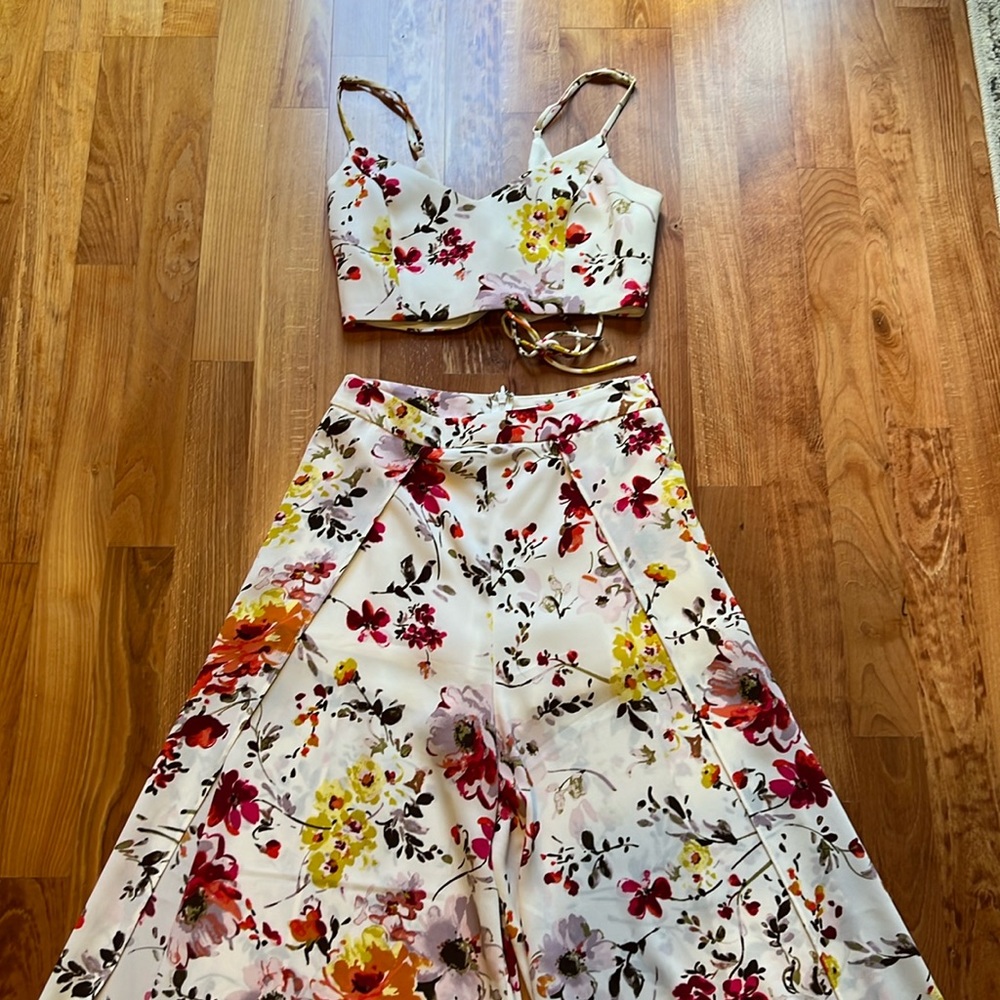 Lulus Two Piece Set